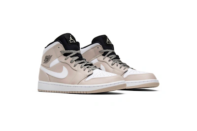 Air Jordan 1 Mid 'Desert Sand'