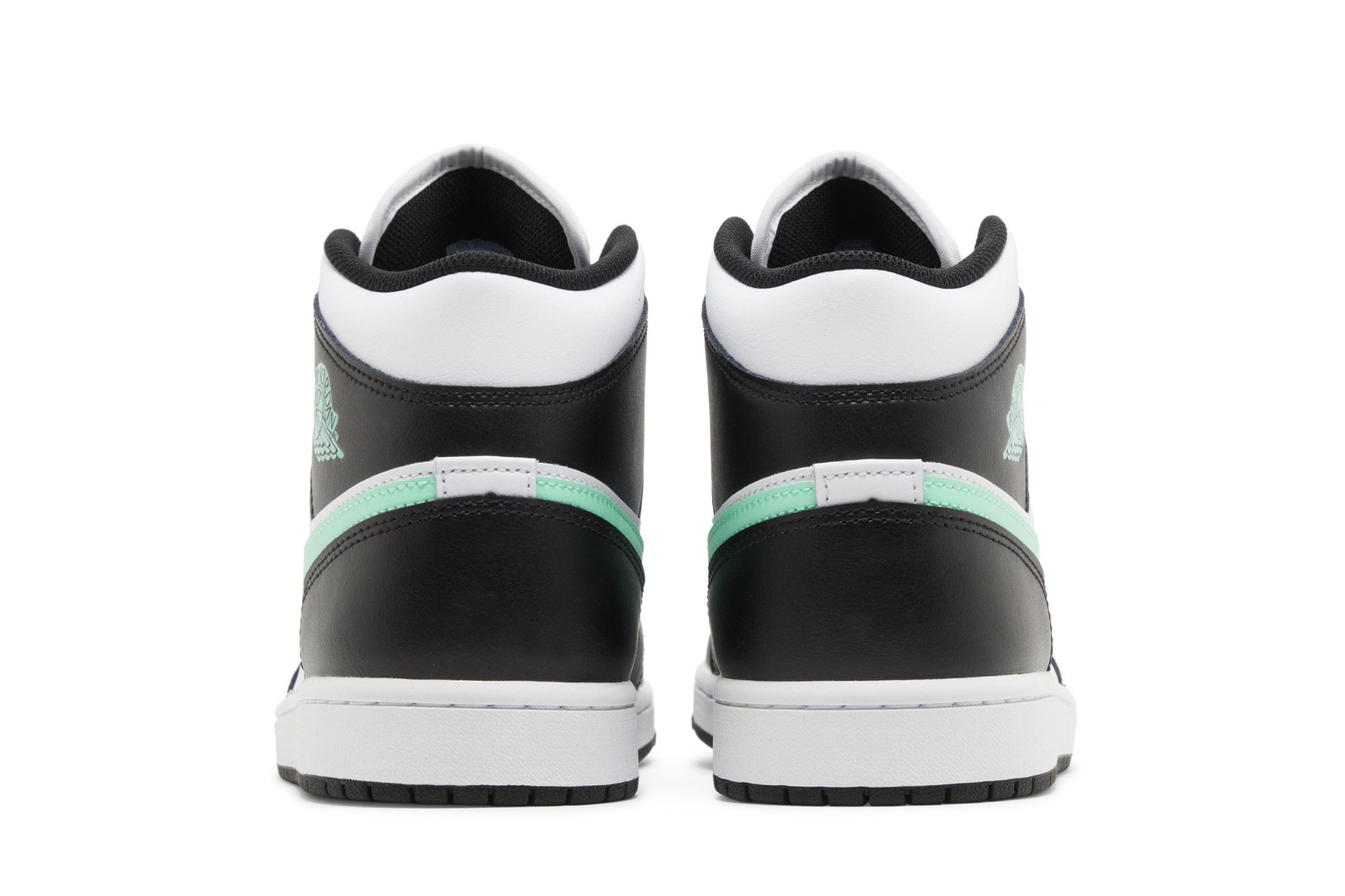 Sizing Air Jordan 1 Mid 'Green Glow' DQ8426-103