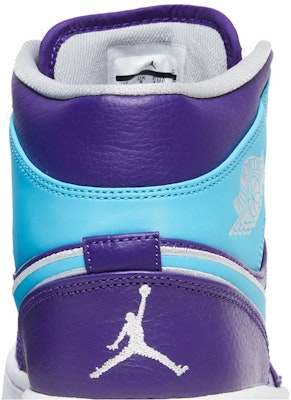 Air Jordan 1 Mid 'Hornets' 2014 554724-507 - Kasut Jordan 1 Mid 'Hornets' Sizing Air Jordan 1 Mid 'Hornets' 2014 554724-507 - Kasut Jordan 1 Mid 'Hornets'
