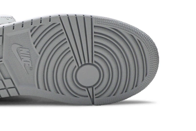 Air Jordan 1 Mid 'Light Smoke Grey'