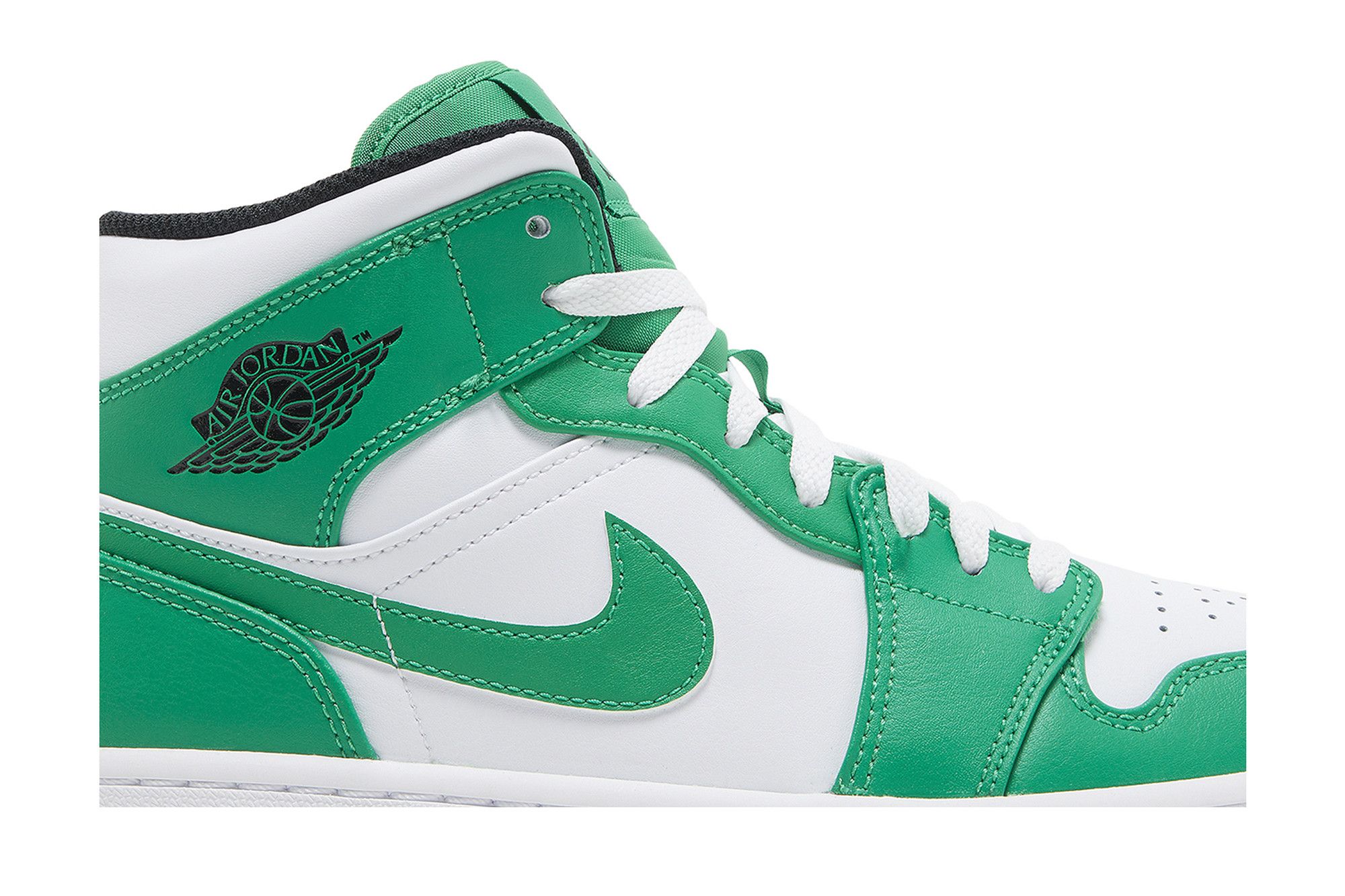 Lookbook Air Jordan 1 Mid 'Lucky Green' Pria dan Wanita Sepatu Sneaker DQ8426-301