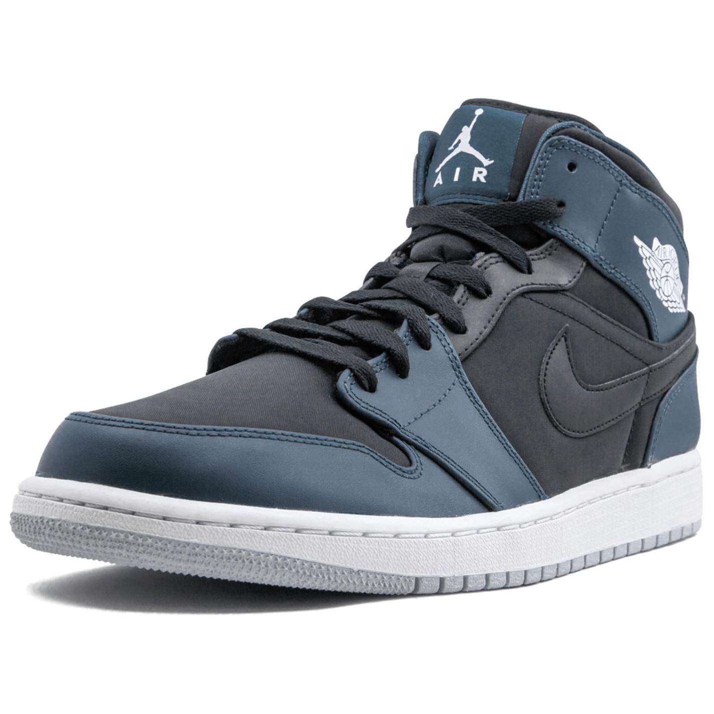 Shop Air Jordan 1 Mid ''Nuance Nocturne'' 554724-016