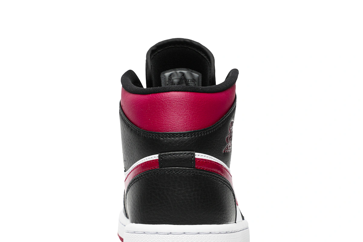Air Jordan 1 Mid 'Noble Red'