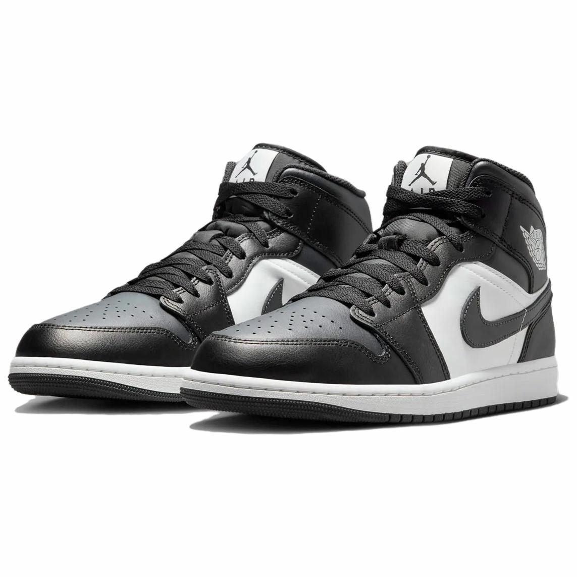 Lookbook Air Jordan 1 Mid 'Off Noir Toe' Lelaki DQ8426-010