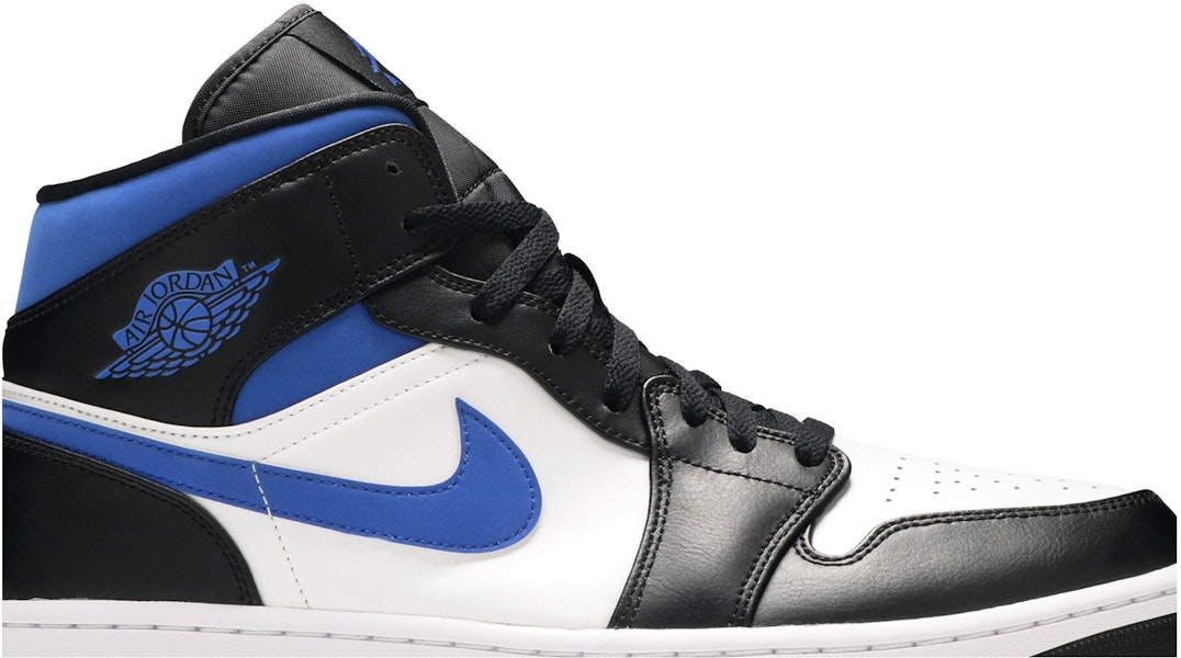 Air Jordan 1 Mid 'Racer Blue' 2021 Sepatu Sneakers 554724-140 Lookbook Air Jordan 1 Mid 'Racer Blue' 2021 Sepatu Sneakers 554724-140