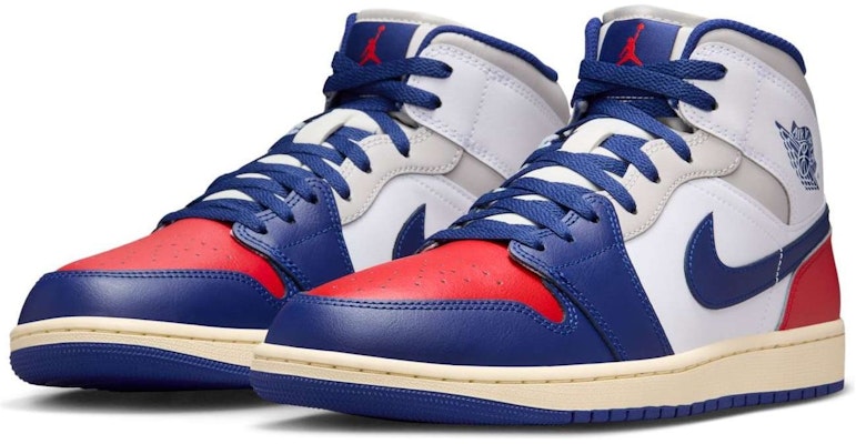 Air Jordan 1 Mid 'Rare Air' DQ8426-102 Lookbook Air Jordan 1 Mid 'Rare Air' DQ8426-102