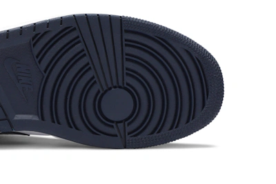 Air Jordan 1 Mid 'Sanded Purple' 554724-445