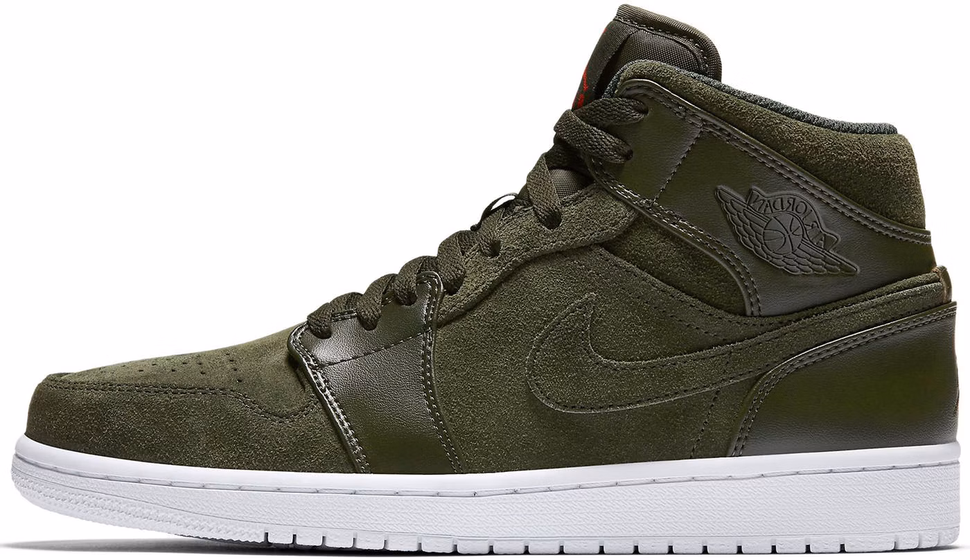 air-jordan-1-retro-mid-sequoia