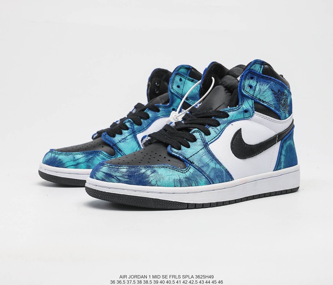 air-jordan-1-mid-standard-colorway-351520-365