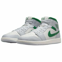 Air Jordan 1 中帮 '巅峰白幸运绿' DQ8426-142 Lookbook Air Jordan 1 中帮 '巅峰白幸运绿' DQ8426-142
