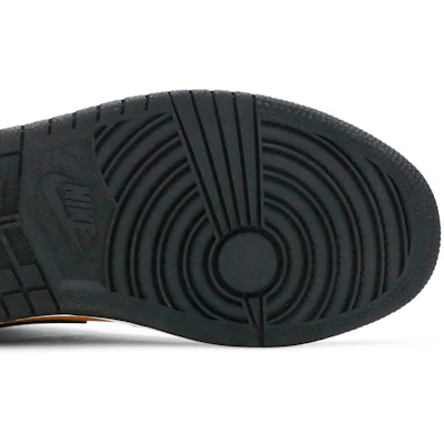 Air Jordan 1 Mid ‘University Gold’ Black 554724-700