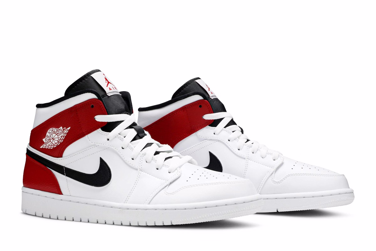 Air Jordan 1 Mid 'White Chicago' 554724-116
