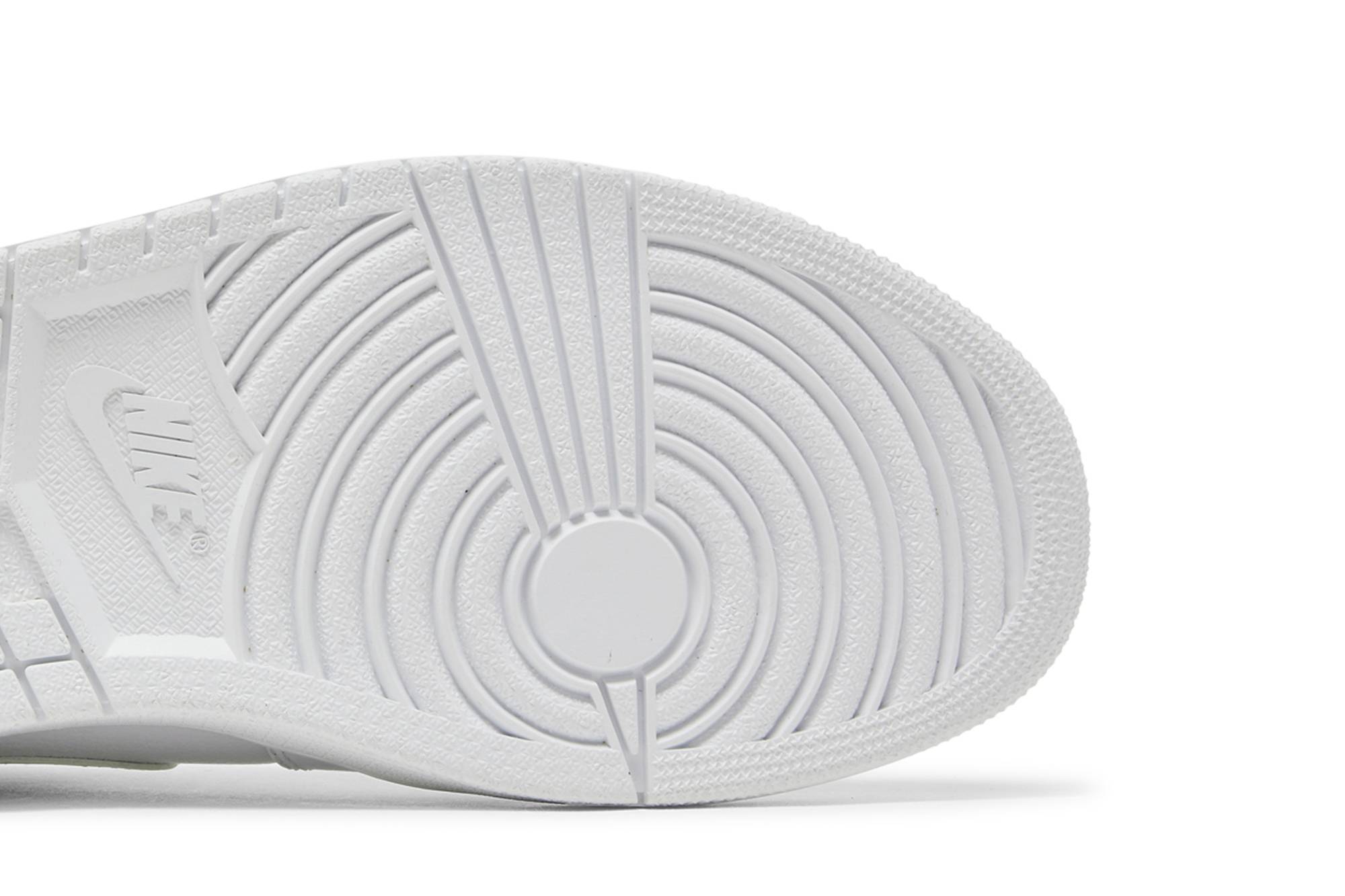 Purchase Kasut Air Jordan 1 Mid 'Putih Kelabu Sejuk' 2015 554724-102