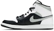 Lookbook Air Jordan 1 Mid 'Bayang Putih' 554724-073