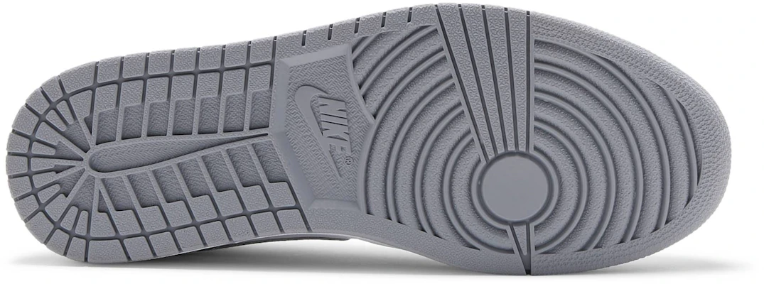 Air Jordan 1 Mid 'White Wolf Grey' (2016) 554724-112 Shop Air Jordan 1 Mid 'White Wolf Grey' (2016) 554724-112
