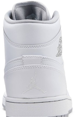 Air Jordan 1 Mid 'White Wolf Grey' (2016) 554724-112 Sizing Air Jordan 1 Mid 'White Wolf Grey' (2016) 554724-112