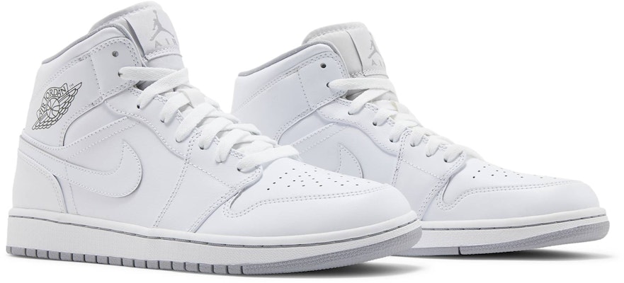 Air Jordan 1 Mid 'White Wolf Grey' (2016) 554724-112 Cheap Air Jordan 1 Mid 'White Wolf Grey' (2016) 554724-112
