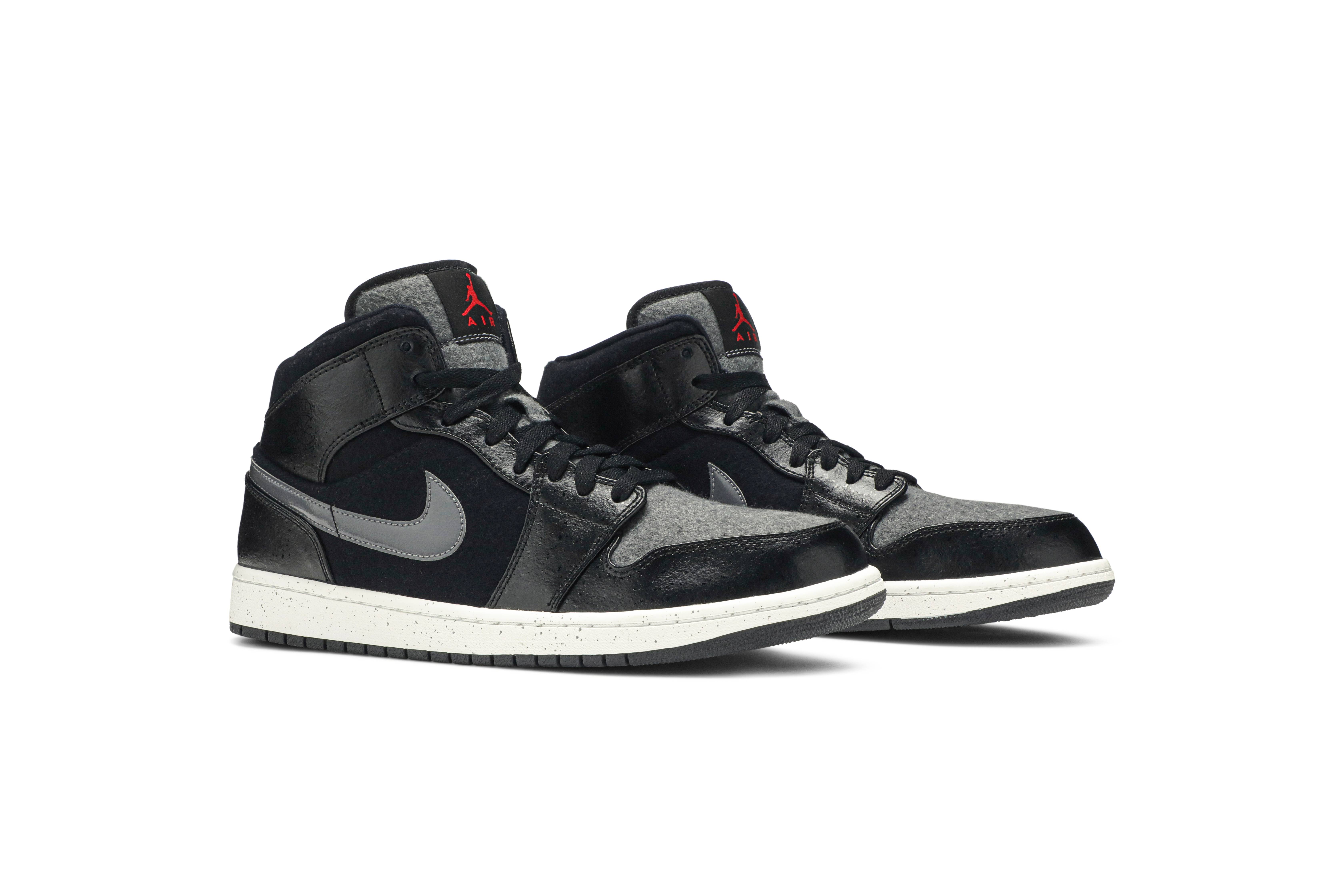 Buy Air Jordan 1 Mid Winterized 852542 001 Novelship