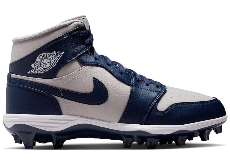 Air Jordan 1 Mid 'Wolf Grey White College Navy' FJ6805-004