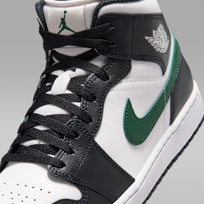 Air Jordan 1 Mid Noir/Vert Gorge/Blanc Sommet DQ8426-004 Sizing Air Jordan 1 Mid Noir/Vert Gorge/Blanc Sommet DQ8426-004