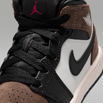 Air Jordan 1 Mid Noir/Palomino/Rouge Université/Phantom DQ8424-007 Sizing Air Jordan 1 Mid Noir/Palomino/Rouge Université/Phantom DQ8424-007