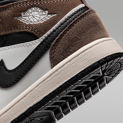 Air Jordan 1 Mid Noir/Palomino/Rouge Université/Phantom DQ8424-007 Cheap Air Jordan 1 Mid Noir/Palomino/Rouge Université/Phantom DQ8424-007