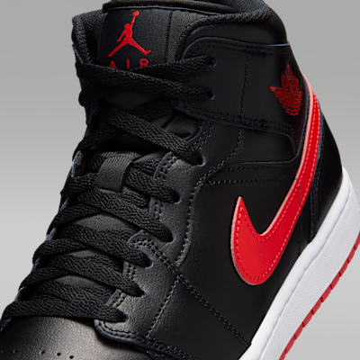 Sizing Air Jordan 1 Mid Nero/Bianco/Rosso Università DQ8426-005