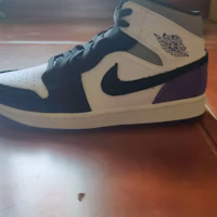 Air Jordan 1 Mid SE 'Dedos Negros y Púrpura' 851542-105 Buy Air Jordan 1 Mid SE 'Dedos Negros y Púrpura' 851542-105