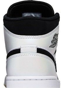 Air Jordan 1 Mid SE 'Diamond Shorts' Lelaki DH6933-100 Sizing Air Jordan 1 Mid SE 'Diamond Shorts' Lelaki DH6933-100