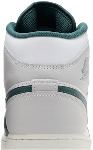 エア ジョーダン 1 MID SE オキシダイズドグリーン FQ7720-103 Sizing エア ジョーダン 1 MID SE オキシダイズドグリーン FQ7720-103