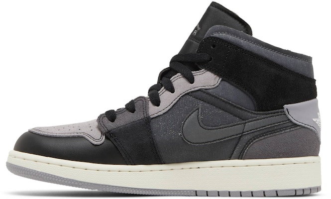 (Grade School) Air Jordan 1 Mid SE Craft 'Inside Out - 黑色' DV0438-001 Lookbook (Grade School) Air Jordan 1 Mid SE Craft 'Inside Out - 黑色' DV0438-001