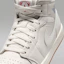 Sizing Air Jordan 1 Mid SE Phantom Marron Foncé/Rouge Université/Sail/Gomme IO2051-001