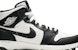 Air Jordan 1 Mid TD Cleat 'Hitam Putih' AR5604-100