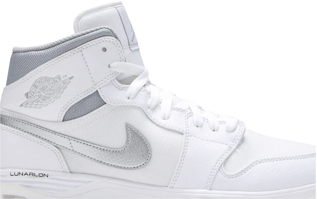 Air Jordan 1 中幫 TD 橄欖球鞋「金屬銀」AR5604-101 Order Air Jordan 1 中幫 TD 橄欖球鞋「金屬銀」AR5604-101