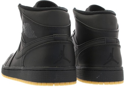 Air Jordan 1 Mid Winterized 'Black Gum' AA3992-002 Shop Air Jordan 1 Mid Winterized 'Black Gum' AA3992-002