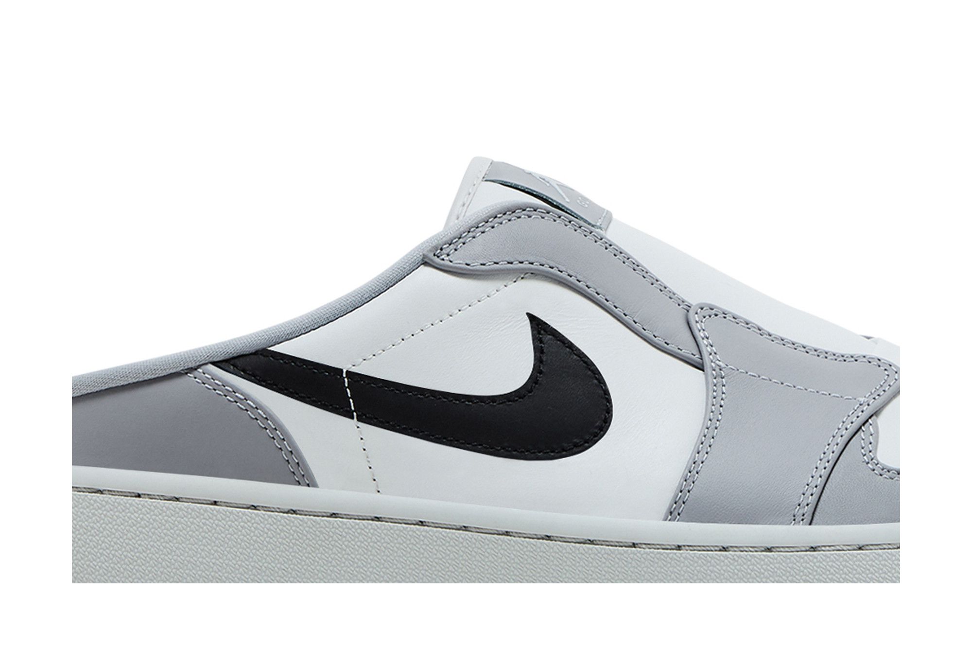 Lookbook Air Jordan 1 Mule Golf 'Wolf Grey Black' FJ1214-004