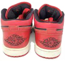 Air Jordan 1 Phat Low 'Bred' Sepatu Pria Hitam Merah 338145-061 Lookbook Air Jordan 1 Phat Low 'Bred' Sepatu Pria Hitam Merah 338145-061