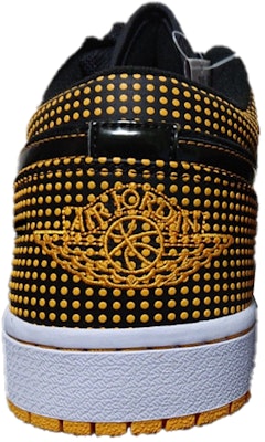 Air Jordan 1 Phat Low 'Polka Dot Pack - Black Taxi' 338145-071 Lookbook Air Jordan 1 Phat Low 'Polka Dot Pack - Black Taxi' 338145-071