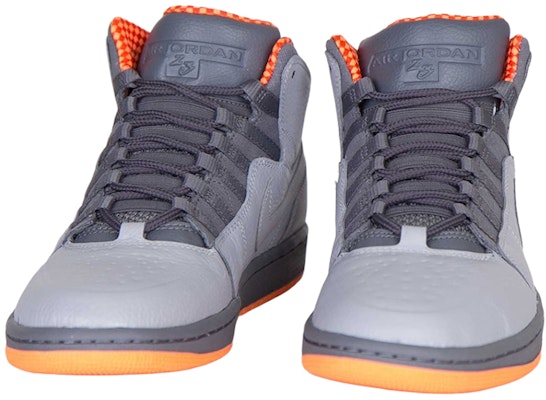 Air Jordan 1 Retro 94 Bobcats 631733-032 Lookbook Air Jordan 1 Retro 94 Bobcats 631733-032