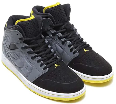 Air Jordan 1 复古 99 'Cool Grey' 654140-032 Lookbook Air Jordan 1 复古 99 'Cool Grey' 654140-032