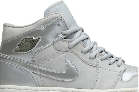 에어 조던 1 레트로 + 2001 '뉴트럴 그레이' 136065-001 Order 에어 조던 1 레트로 + 2001 '뉴트럴 그레이' 136065-001