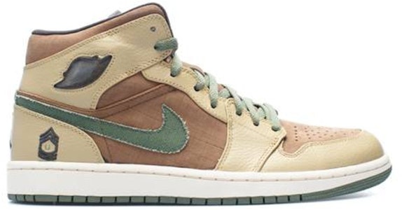 에어 조던 1 레트로 '무장 부대' 325514-231 Order 에어 조던 1 레트로 '무장 부대' 325514-231