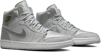 Air Jordan 1复刻 "日本灰" 2001 136060-001 Cheap Air Jordan 1复刻 "日本灰" 2001 136060-001