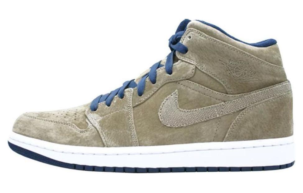 Air Jordan 1 Retro 'Khaki' 136065-231