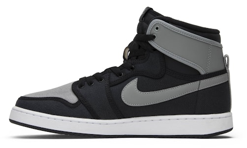 Air Jordan 1 Retro Tinggi 'Shadow' 638471-003 Lookbook Air Jordan 1 Retro Tinggi 'Shadow' 638471-003