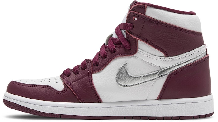 Air Jordan 1 Retro High 'Bordeaux' Lelaki 555088-611 Lookbook Air Jordan 1 Retro High 'Bordeaux' Lelaki 555088-611