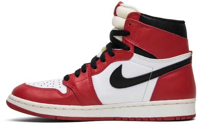 Air Jordan 1 Retro High 'Chicago' 1994 130207-101 Lookbook Air Jordan 1 Retro High 'Chicago' 1994 130207-101