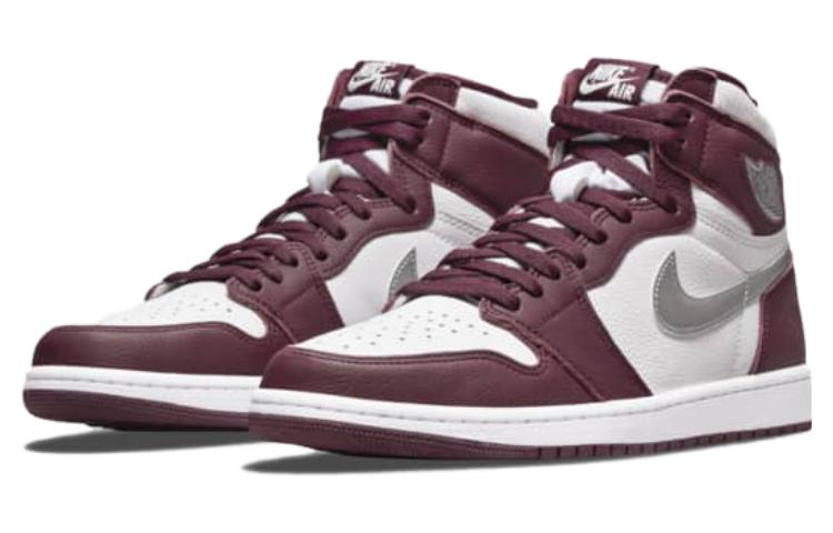 Lookbook Air Jordan 1 Retro High 'Rojo' 555081-611