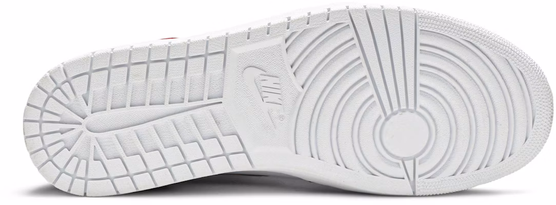 Air Jordan 1 Retro High 'Silver Medal' 332550-602 Shop Air Jordan 1 Retro High 'Silver Medal' 332550-602