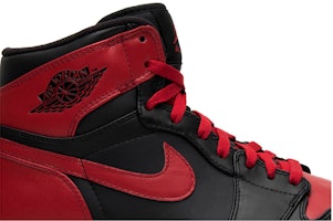 Air Jordan 1 Retro High DMP 'Paket Bulls Celtics' 371381-991 Lookbook Air Jordan 1 Retro High DMP 'Paket Bulls Celtics' 371381-991